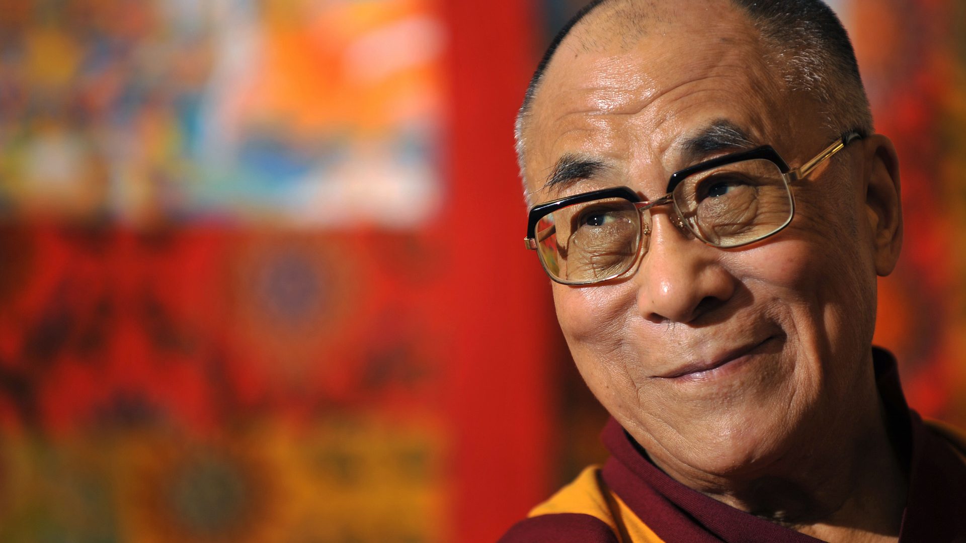 profile background image of dalai lama